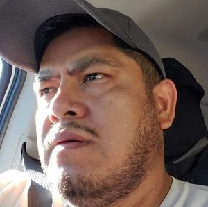 Meet your Posher, Erick